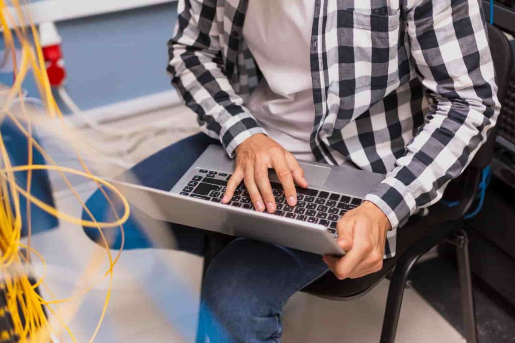 implementasi IT outsourcing SD-WAN yang rasional